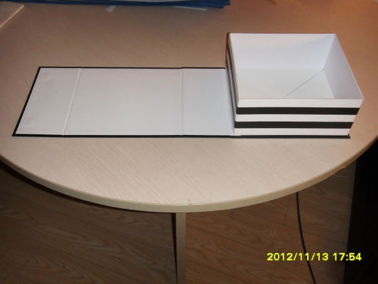 Customized Logo Decorative Gift Cardboard Boxes With Lids For Handicraft Article