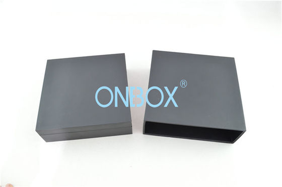 Personalized Luxury Jewelry Packaging Boxes Two Insert Pads For Jewelry Set