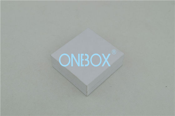 Competitive White Plastic Painted Jewelry Boxes White Art Paper External For Female Bangle