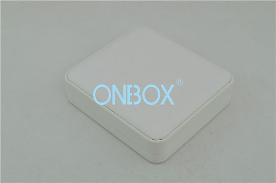 Competitive Elegant White PU  Painted Jewelry Boxes Soft Top Design For Female Necklace Packing