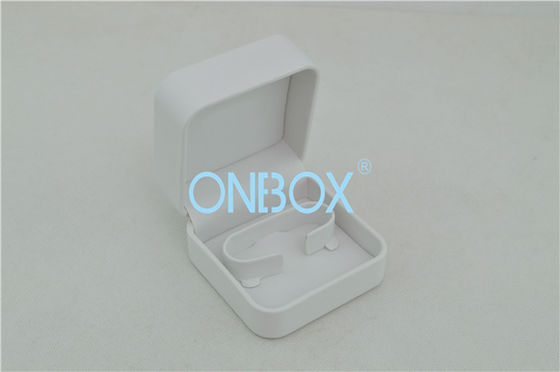 Female Bangle White PU Jewelry Packaging Boxes Customized Insert Design