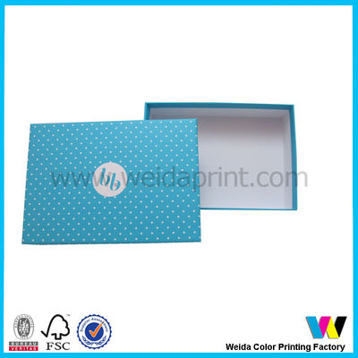 White Dot Cardboard Paper Packaging Boxes in Square Shape for Gift Packaging