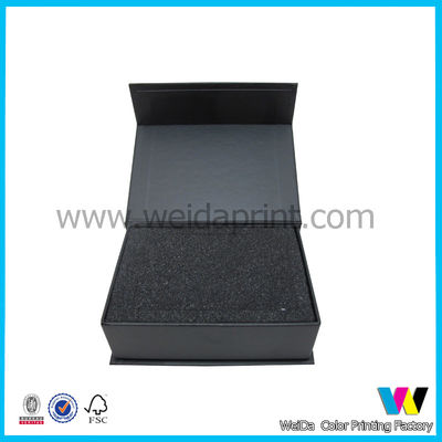 Hard Cardboard Paper Packaging Box with Black Sponge Tray Inside