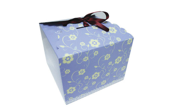 Flat Shipping Paper Packaging Wedding Cake Boxes With Exquisite Ribbon