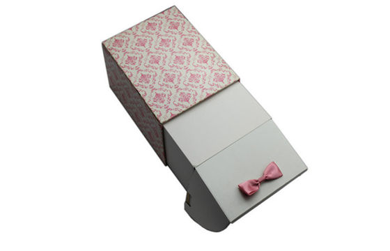Pink Paper Packaging Gift Box With Tie Sticked / Recycled Plastic Boxes