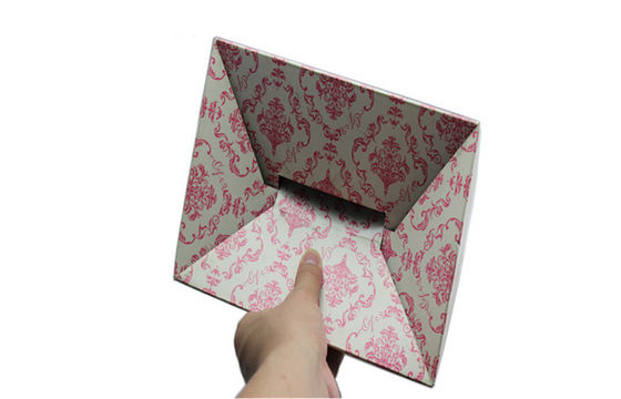 Pink Paper Packaging Gift Box with Tie Sticked , Recycled Plastic Boxes