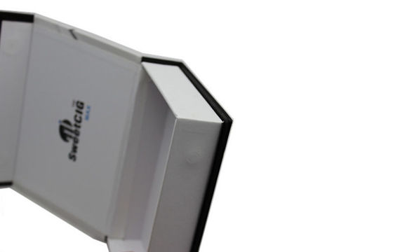 Matt Lamination Gift Box Electronic Products Packaging With Magnet Closure