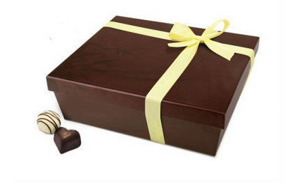 2015 Accept print logo packing gift plain cardboard gift boxes with ribbon