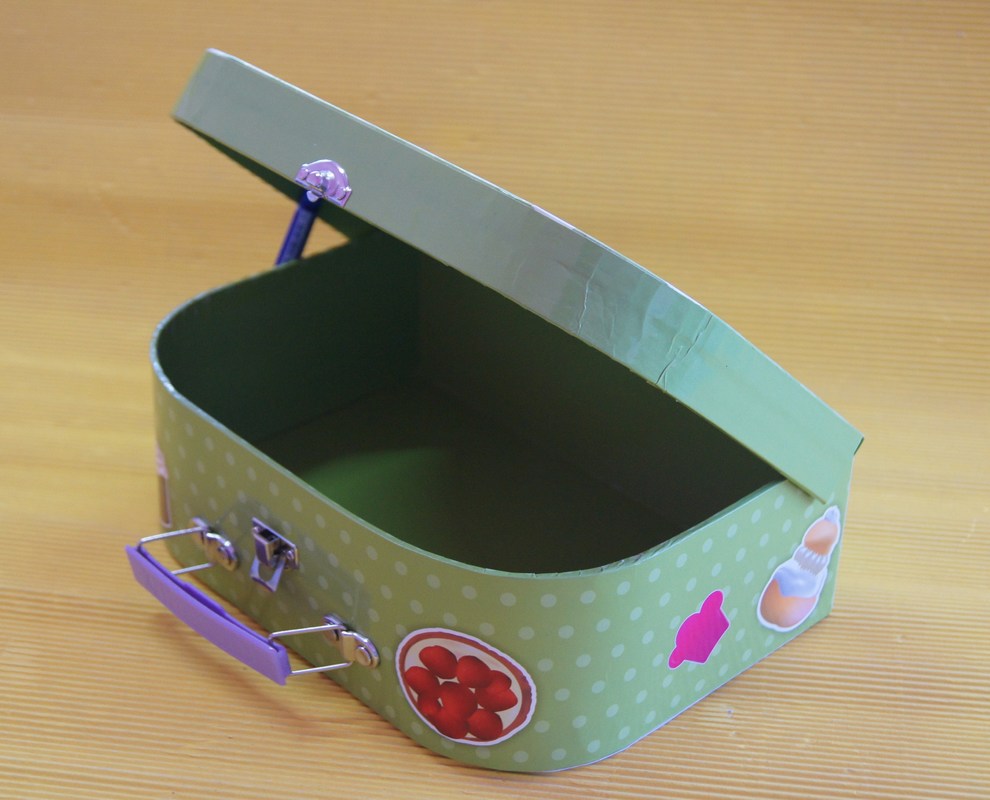 Mini Rigid Cardboard Garment Gift Box for Storing Children's Toys and Clothes