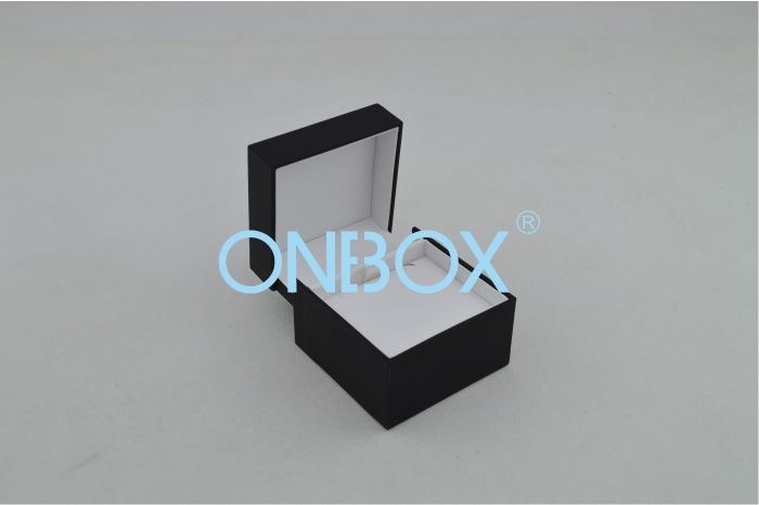 Jewellery small retail product packaging boxes , Plastic and leather female cosmetic box