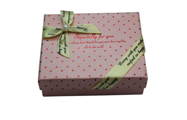 Environmental Friendly Gold Card Paper Cardboard Gift Boxes For Chocolates